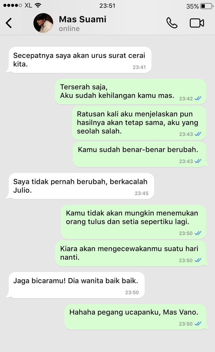 Storyrein's tweet image. Nomin Au; Transmigrasi

               Becoming Julio

"Gua cuma minta duit 10 juta, bukan nanggung masalah orang lain." — Bara

©Rein