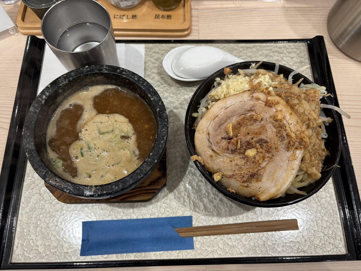 cherryking0511's tweet photo. ラーメン最高 https://t.co/WPM4HEdgGh