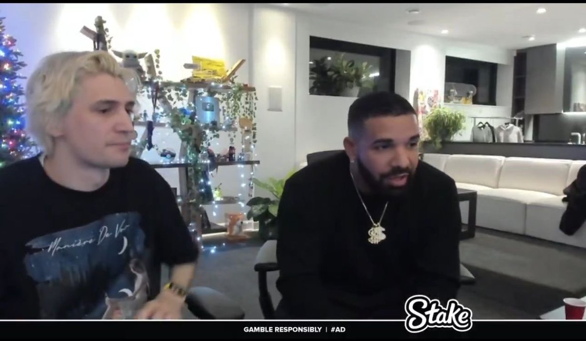 UTDTrey's tweet photo. No way Drake is going on tour in Australia starting February 9th 🔥

To celebrate I’ll be giving away $100 to some people who like and retweet this tweet https://t.co/W6QbeziKc7