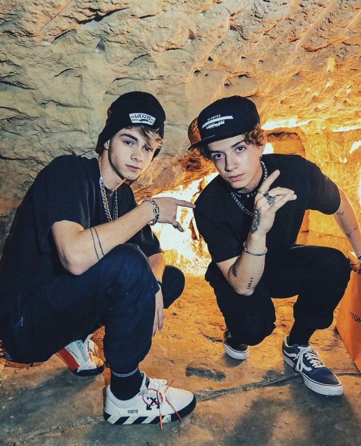 Happy Birthday <a href="/corbyn_Besson_/">corbyn</a> 

I love you bro