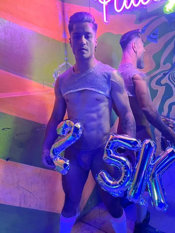 chicoslati61655's tweet photo. CELEBRANDO LOS 25K GRAJAM
29 / CDMX / GOGO / 🩲 / MODELO 
COLABORACIÓNES AL DM 

🍆🍑 @Grajams1 
      🔁 @chicoslati61655 

https://t.co/TVvI9Y0RLy
https://t.co/GBrXukwrey
https://t.co/f0Liuji65D

@Funny_MXXX @georgiieglow @FunnyShowsXXX @thxnymx 
@EncuentroGayMty @lthrtwiink https://t.co/qL14smZVX8