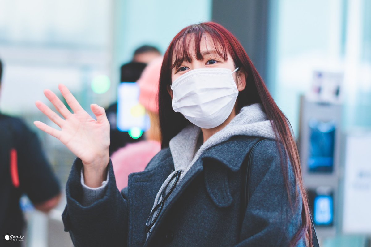 CandyFloss_lvlz's tweet photo. 241125 홍콩 국제공항 출국

#러블리즈 #Lovelyz 
#유지애 #지애 #Jiae

누나 ㅠㅠ 고마워요💕 https://t.co/01xz48At2o