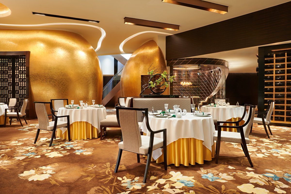 MelcoResorts's tweet photo. Melco’s Cantonese fine dining restaurant Jade Dragon at City of Dreams has been honored by Tatler Best as one of Asia’s top 100 finest restaurants. https://t.co/GrqgvU941o