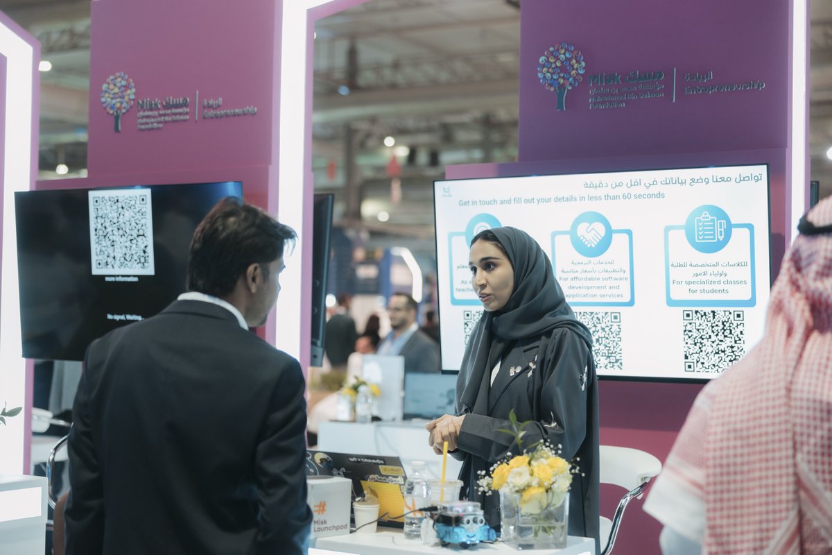 helperobot's tweet image. 💡🎉 بفخر نعلن مشاركتنا في تمثيل &quot;هلبر روبوت&quot; بمعرض بيبان 2024 بدعوة من مسك الريادة، بقيادة أ.هدى فلاتة وأ.فرح يوسف.  
💡🎉 Proudly representing &quot;Helper Robot&quot; at Biban 2024, invited by Misk Entrepreneurship, led by Ms. Huda Falatah and Ms. Farah Al-Qurzaei.  
#بيبان2024