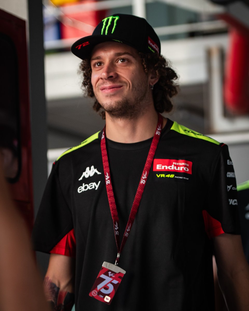 VR46RacingTeam's tweet photo. It's black week! 🤩 No… We’re not racing yet, but you can get yourself some cool black &amp; white merch! 😏

@Marco12_B @FabioDiggia49

#KappaSport

@MotoGP  #KappaSport #VR46Tribe #MotoGP #MB72 #Diggia49 #VR46 https://t.co/T9DbNDKgiE