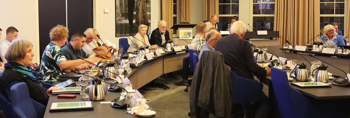 <a href="/RaadEemsdelta/">Raad Eemsdelta</a> stelt beleidsplan vast: brede aanpak Schulddienstverlening 2025 - 2028

Raadslid Ina Schenkel : "de <a href="/CUEemsdelta/">ChristenUnie Eemsdelta</a> vindt het heel belangrijk dat de gemeente de regie pakt en de aangeboden hulp coördineert. Veel partijen bieden hulp aan..

Info eemsdelta.christenunie.nl