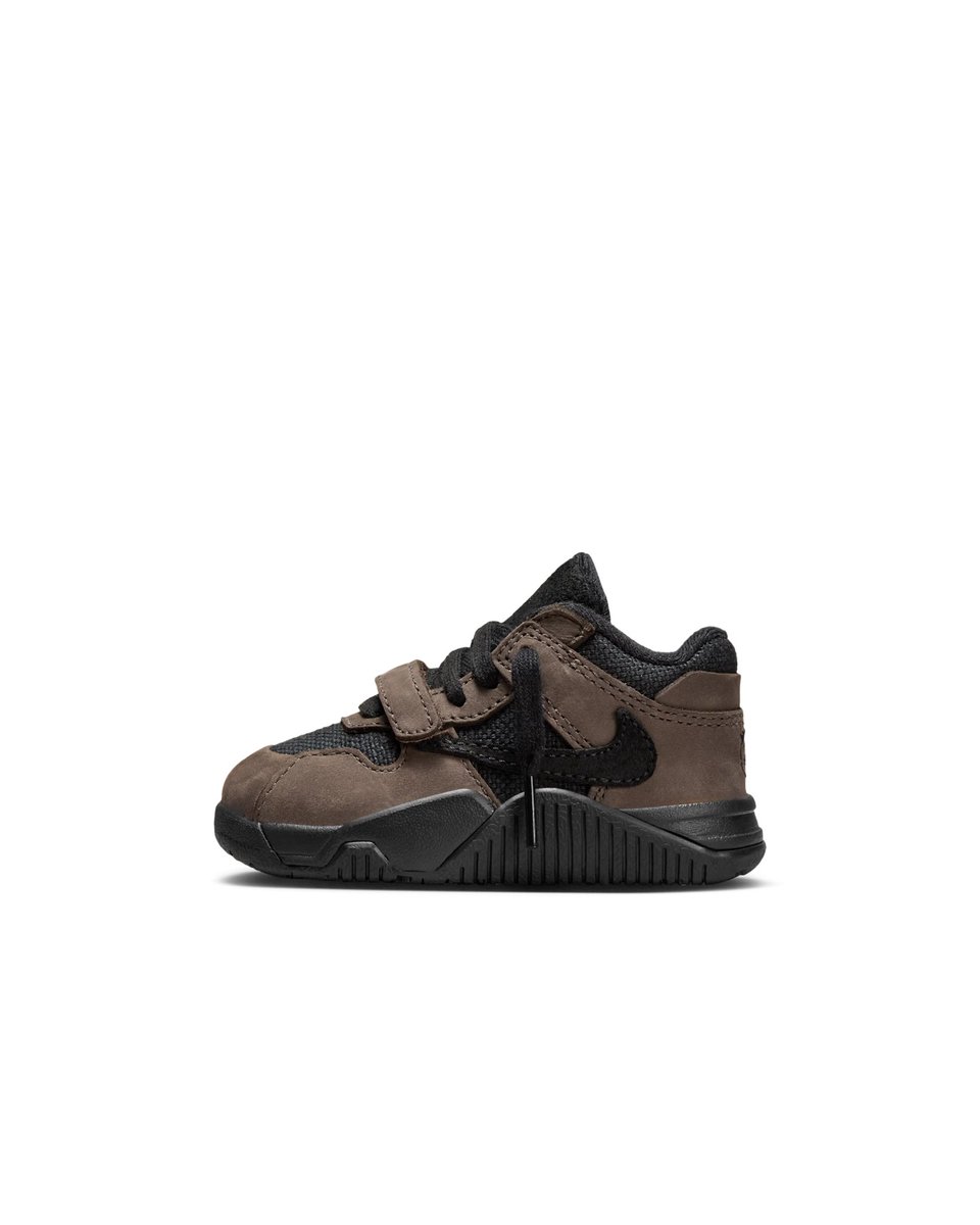 s_en_7's tweet photo. NIKE
CJ1 T-Rexx
¥29,700
——
Travis Scott's style meets full-grain leather, suede and canvas construction with stabilizing rubber sidewalls.
Kids sizes also available https://t.co/PFuayYNfEN