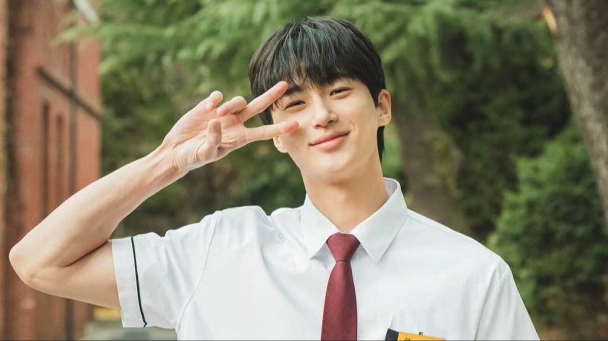 kbkamilaa's tweet photo. Untuk dua favoritku ini, aku harap yang terbaik untuk kalian dan dijauhi hal-hal buruk ❤
#ByeonWooSeok #KimHyeYoon https://t.co/xQjFqP3l5r