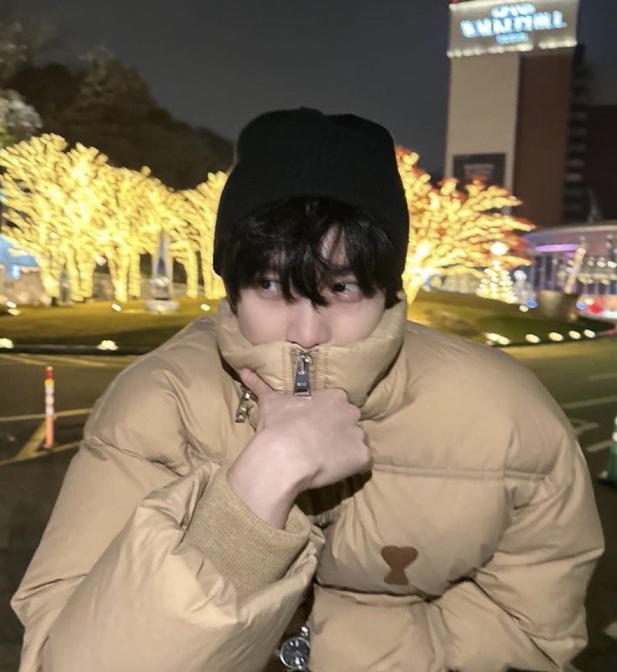noeul85's tweet photo. ヨンデがイケ散らかしてて何事🤦🏼‍♀️🤦🏼‍♀️
#キムヨンデ https://t.co/QUzGraPW42