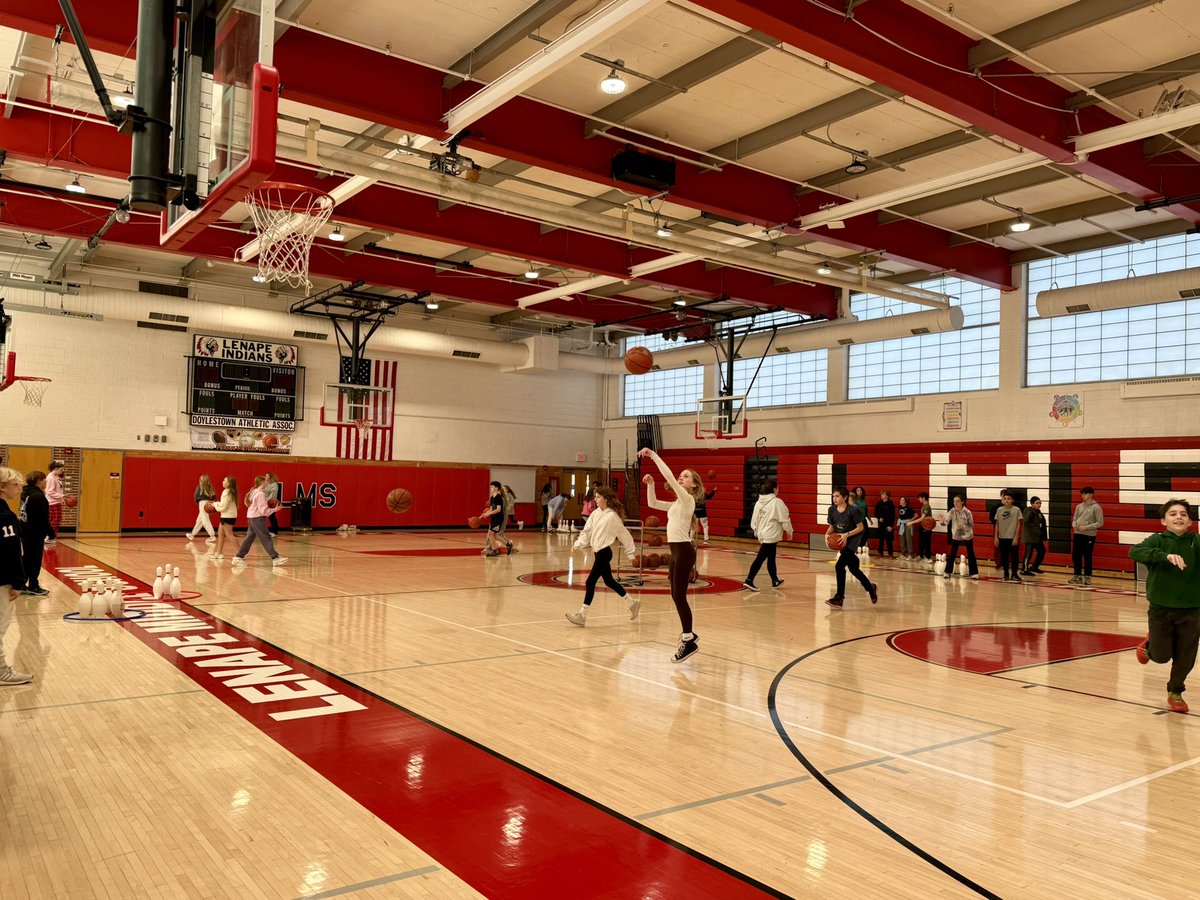 Great start to the day - Make it, Take it in 7th grade PE!  <a href="/CBLenapeMS/">Lenape Middle School</a>