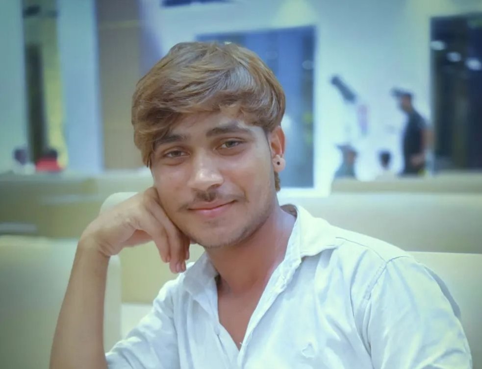 qalbEhaq's tweet photo. बेहद दर्दनाक। मोहम्मद कैफ का मां बदहाल है जिसकी पीड़ा को बयां नहीं किया जा सकता....
#AllEyesOnIndianMuslims https://t.co/gjsZGTvfmF
