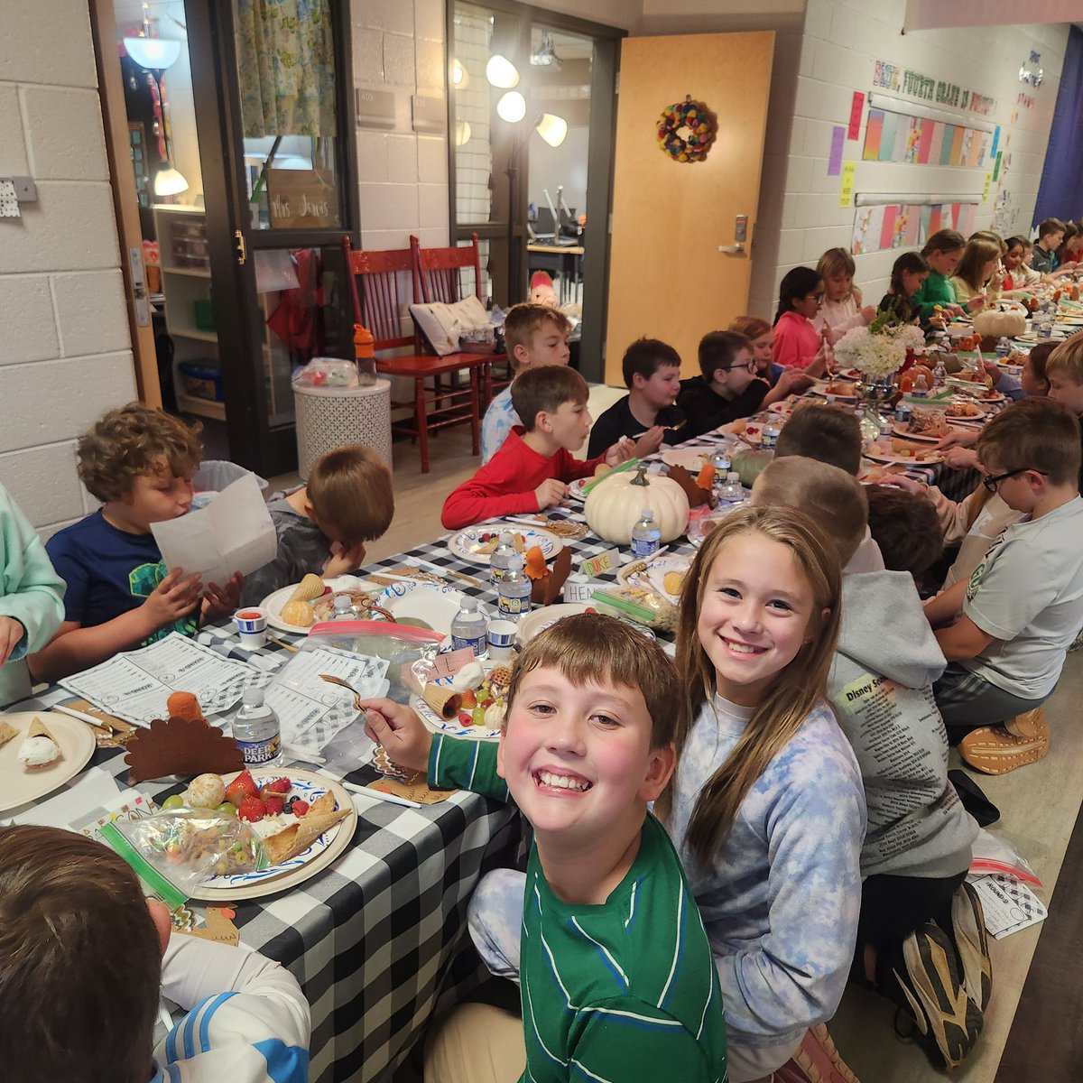 DcesDragons's tweet photo. Reflecting on this sweet new tradition 4th grade started this year - a Friendsgiving! Before sitting down, they learned a bit about table etiquette and worked on creating thoughtful conversation starters to keep the meal meaningful and fun. What a great way to connect as a class! https://t.co/egAwLrvL00