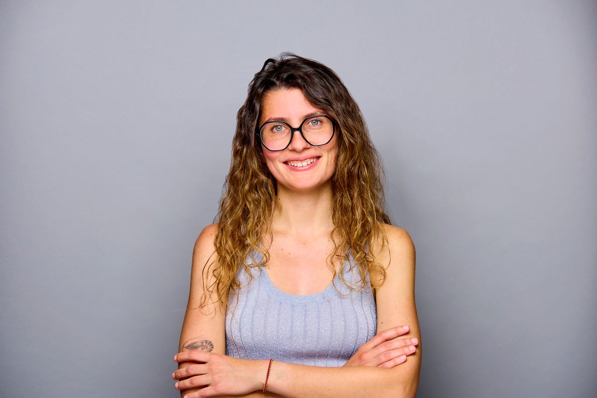 3D Matter Made to Order (@cluster3dmm2o) on Twitter photo Our Doctoral Researcher Clara Vazquez-Martel is a Young Marsilius Fellow! 🎉 She'll collaborate on the theme RIGHT & WRONG, with an interdisciplinary team, supported by the Marsilius Kolleg’s focus on #ScienceCommunication. Congrats, Clara!👏✨ @uniheidelberg <a href="/claravamar_/">Clara Vazquez-Martel</a> Our Doctoral Researcher Clara Vazquez-Martel is a Young Marsilius Fellow! 🎉 She'll collaborate on the theme RIGHT & WRONG, with an interdisciplinary team, supported by the Marsilius Kolleg’s focus on #ScienceCommunication. Congrats, Clara!👏✨ @uniheidelberg <a href="/claravamar_/">Clara Vazquez-Martel</a>