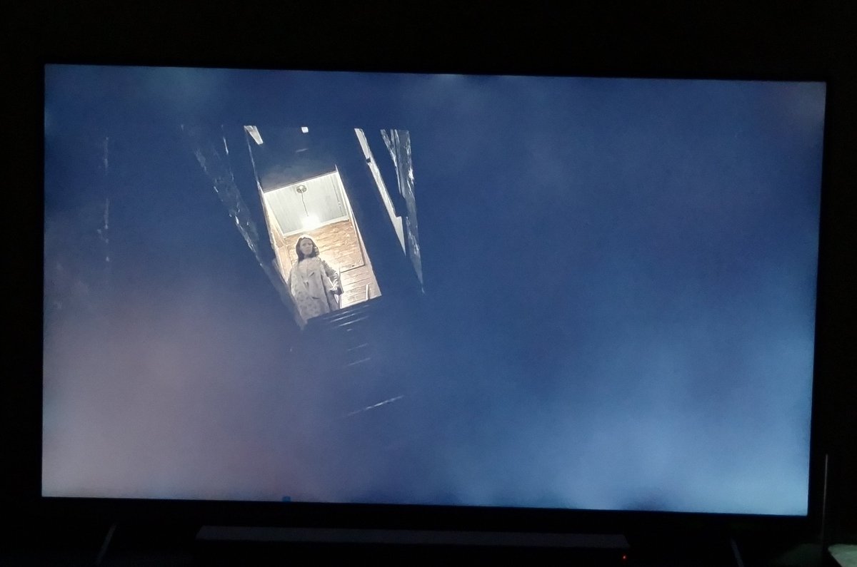 docgamer_JD's tweet photo. This is the quality of LG QNED I RECEIVED should have avoided LG product my bad I don't know whether the product is defective or what 
No proper response from seller too.
@LGIndia @LGUS https://t.co/j55P9LdKYu