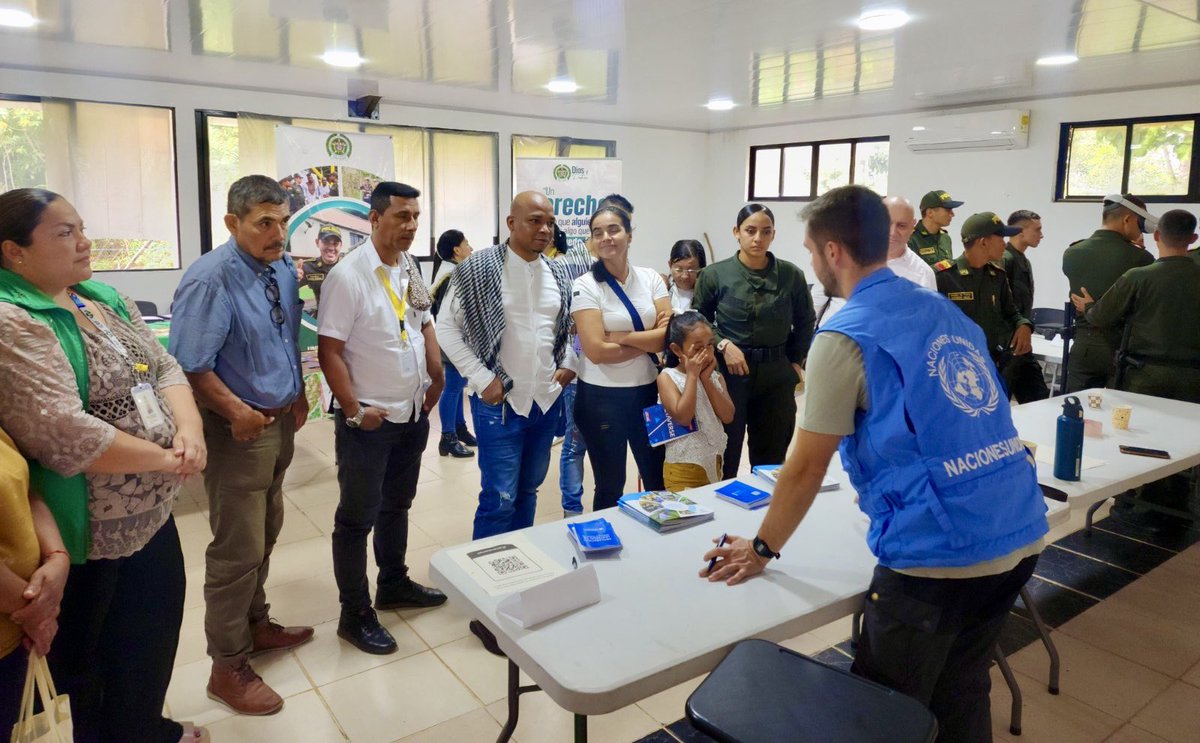 MisionONUCol's tweet image. Participamos en conmemoración del 8° aniversario #AcuerdoDePaz en @uniamazonia, San José del #Guaviare. Junto a firmantes de paz, liderazgos sociales, instituciones y comunidad destacamos los logros alcanzados y renovamos el compromiso colectivo por la paz. #FirmesConElAcuerdo