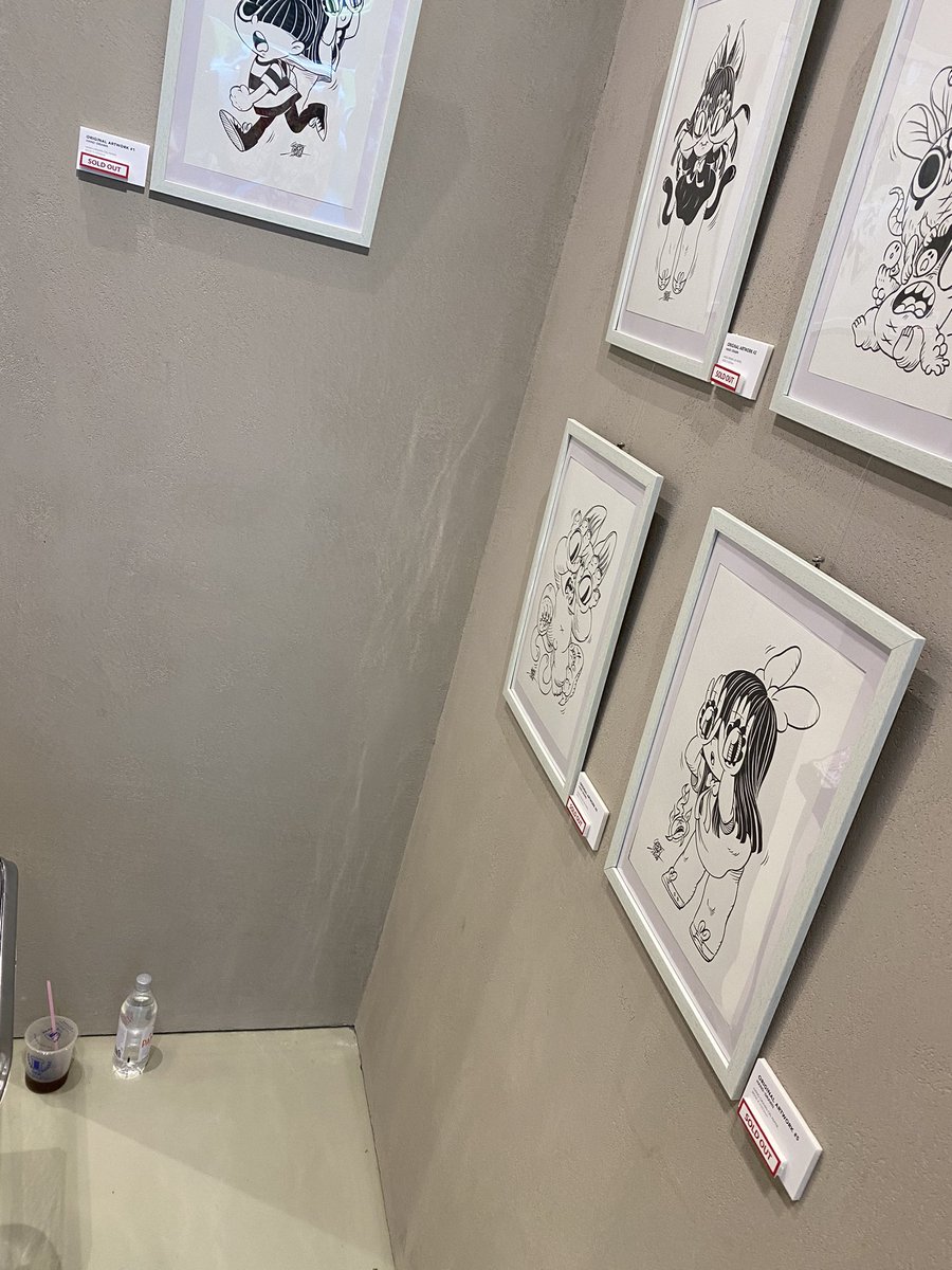 toysrevil's tweet photo. @RAGE_ERADA (3/3)
#GRAPEBRAIN in Singapore for #GRIPON at #BLAXK with pics via @RAGE_ERADA, featuring original artwork &amp; toys for sale!

Find out more about the event on #TOYSREVIL: https://t.co/RnFQXdo4M5

Exhibits thru 1st week of January 2025!

#toynews
#toysblog
#golocalsg https://t.co/QA0UN6LmaB