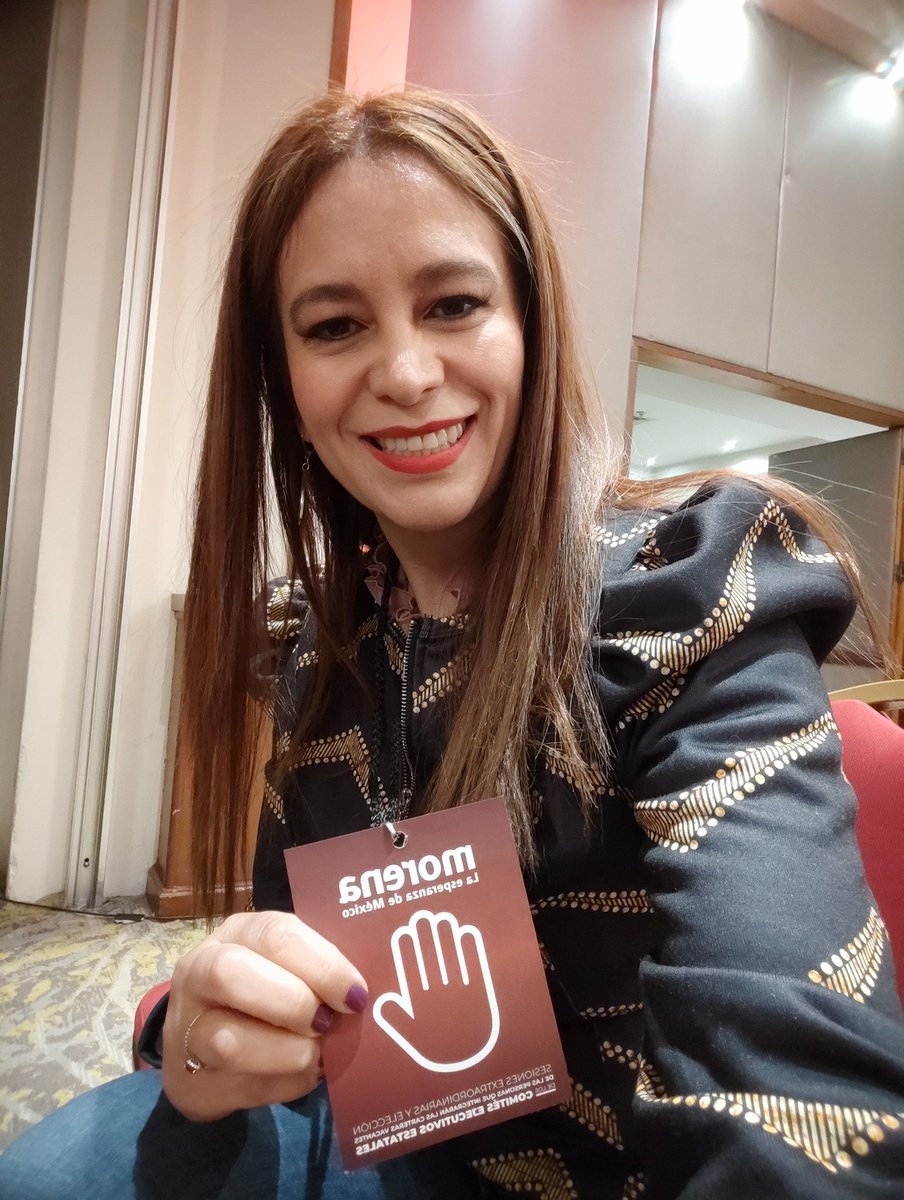 lizaguilarsol's tweet photo. En sesión del consejo de morena en la CDMX, renovamos el comité ejecutivo estatal. Felicidades a tod@s. Presidencia:Héctor Díaz Polanco Secretaría General:Alicia Barrientos Organización: Gerardo Trejo Finanzas:Benita Ramírez Mujeres:Fanny Zapp 
Formación Política:Francisco Muñoz https://t.co/bD7fS8qPCd