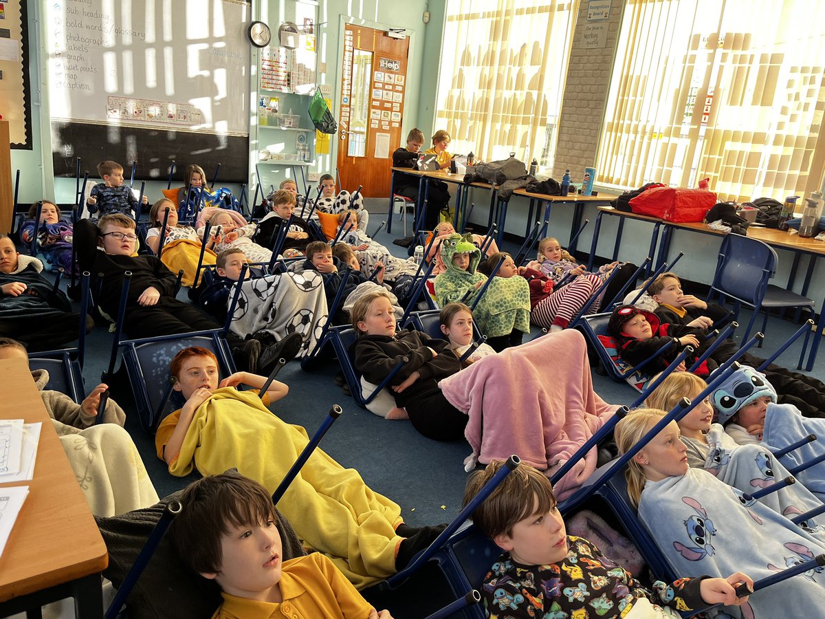 Miss Young P5Y KPS tweet media