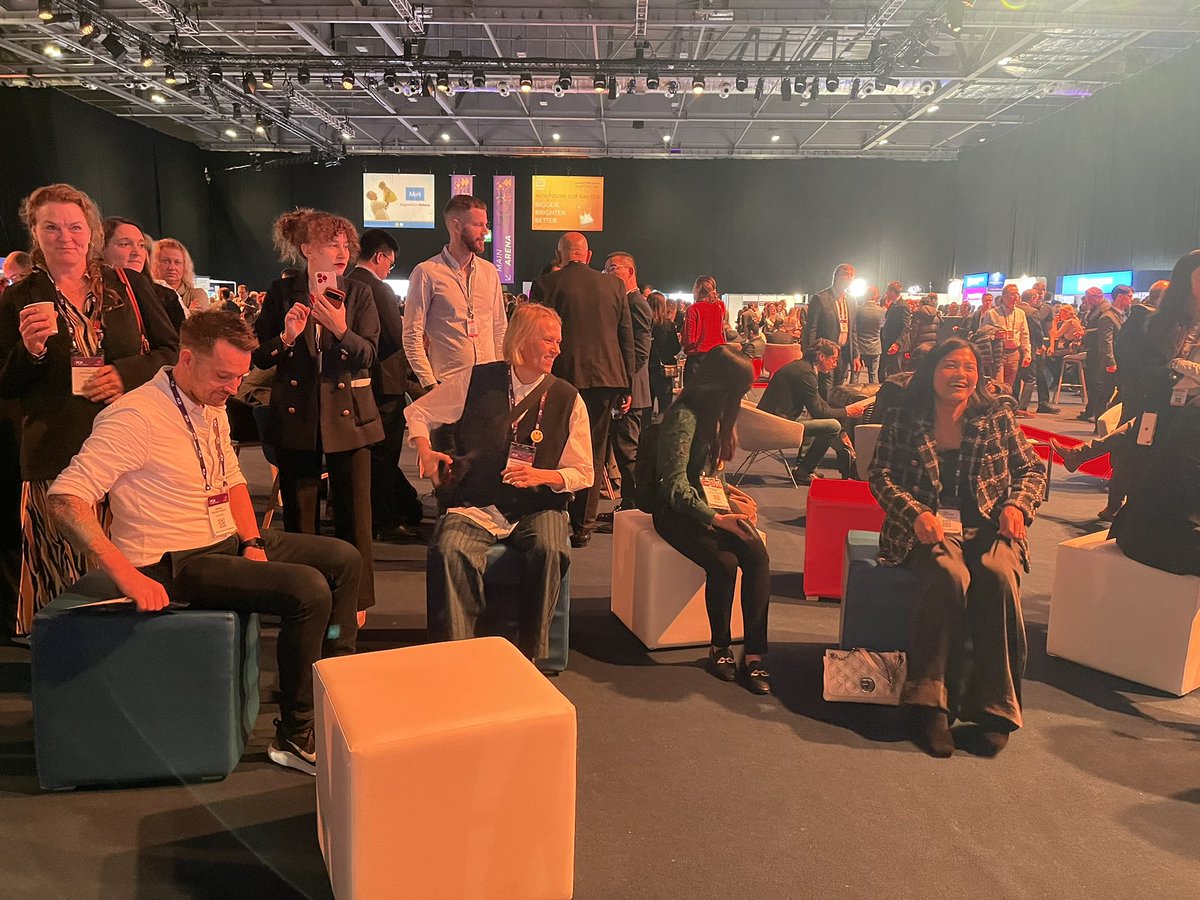 Lynne Hinterbuchner (@cvnurselin) on Twitter photo Amazing Zen experience!! NAPs and companion community #PCRLV <a href="/MatteoLongoni7/">Matteo Longoni</a> <a href="/SarahC12797/">Sarah Carson</a> <a href="/TagliariPaula/">Ana Paula Tagliari</a> <a href="/EZancanaroMD/">Edoardo Zancanaro MD</a> <a href="/MiChen__/">Mi Chen 陈密</a> <a href="/MarciMonteg/">Marcio Montenegro</a> <a href="/ABeneduceMD/">Alessandro Beneduce</a> <a href="/CurioJonathan/">Jonathan Curio</a> <a href="/dr_serkanasil/">Doc. Dr. Serkan Asil</a> <a href="/Dr_Harriet/">Harriet Hurrell</a> Amazing Zen experience!! NAPs and companion community #PCRLV <a href="/MatteoLongoni7/">Matteo Longoni</a> <a href="/SarahC12797/">Sarah Carson</a> <a href="/TagliariPaula/">Ana Paula Tagliari</a> <a href="/EZancanaroMD/">Edoardo Zancanaro MD</a> <a href="/MiChen__/">Mi Chen 陈密</a> <a href="/MarciMonteg/">Marcio Montenegro</a> <a href="/ABeneduceMD/">Alessandro Beneduce</a> <a href="/CurioJonathan/">Jonathan Curio</a> <a href="/dr_serkanasil/">Doc. Dr. Serkan Asil</a> <a href="/Dr_Harriet/">Harriet Hurrell</a>