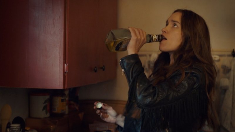 BiTheWayHaught's tweet photo. Good morning beautiful Earpers☀️ I hope you all have a fantastic #MelCrushMonday I know this week in particular can be stressful, remember it's okay not to have it all together so give yourself grace. Although it may not always seem like it, your best is enough. 💜💜 #WynonnaEarp https://t.co/wx17nZw9kp