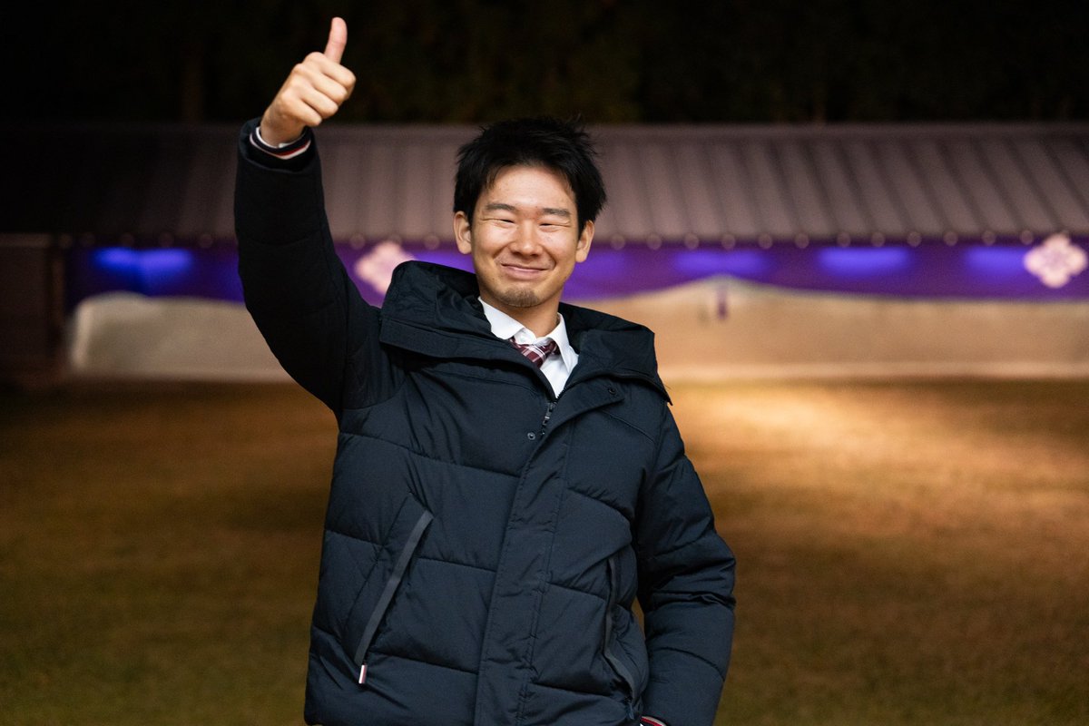 男子東西お疲れ様です。
４枚目は選手じゃないけど1番良い笑顔☺️

男子東西はたぶん、1人１枚は撮ってるからいる人は声かけてください。
面識ある人は特に撮ってるはず、、、