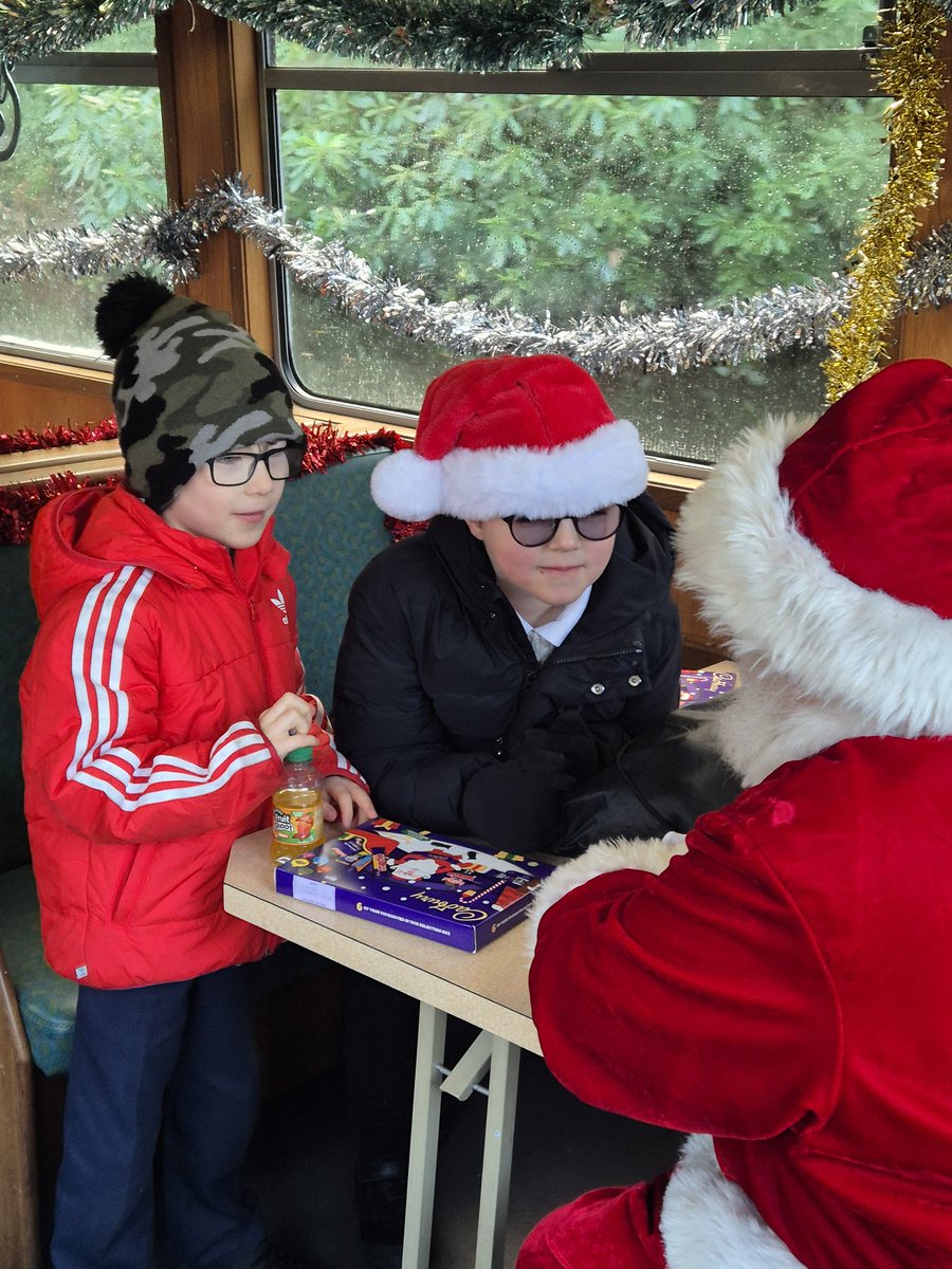 Mrs Toland tweet media