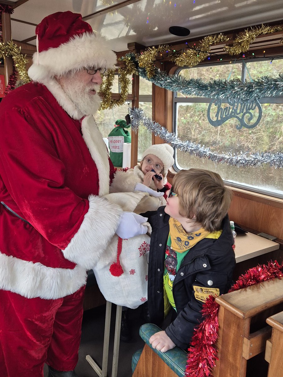 Mrs Toland tweet media