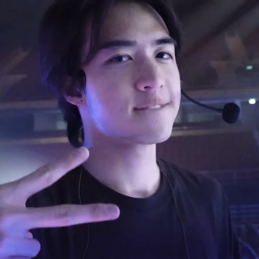 INGENi0USQ's tweet photo. ยังไม่ 20 เลย ทำไมเล่นกับใจแล้วอะ https://t.co/uD6vROWi0z