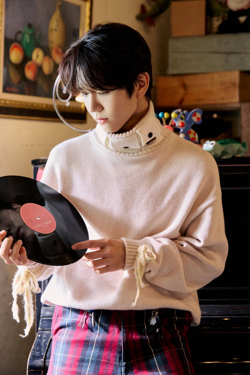 JAEHEE #재희 #ジェヒ NCT WISH 'Wishful Winter' MV Teaser Images 01