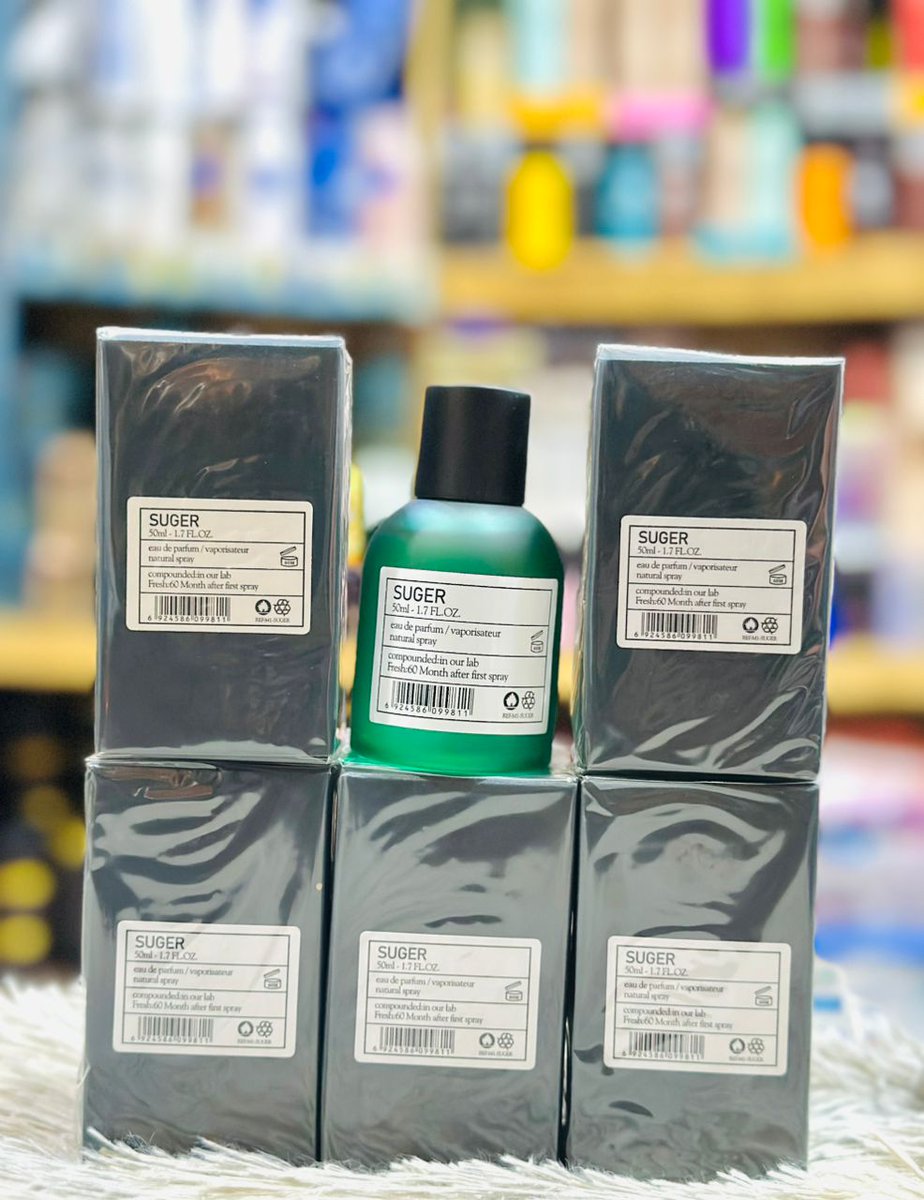 Maimunandg's tweet photo. Suger 
🏷️100ml 20,000
🏷️50ml 10,000
📍 Zaria 
We deliver nationwide https://t.co/eQiX9sUHYm