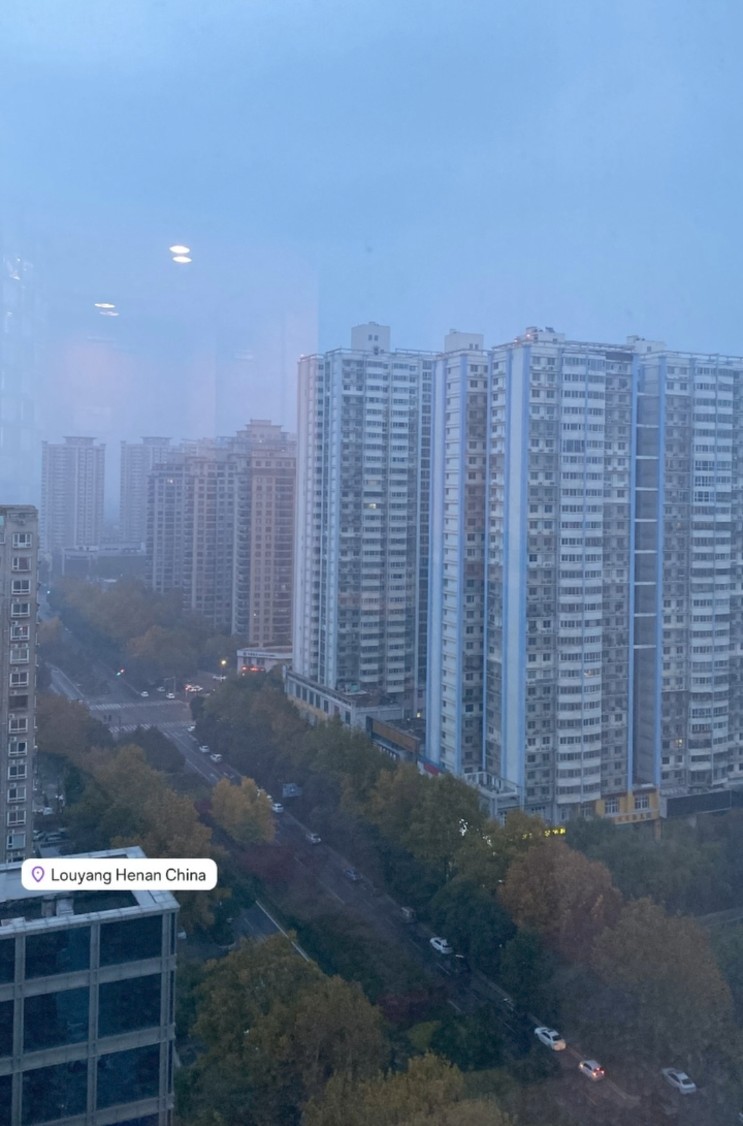 Bforlight's tweet photo. 🥶🥶 https://t.co/CeviFYHwrY
