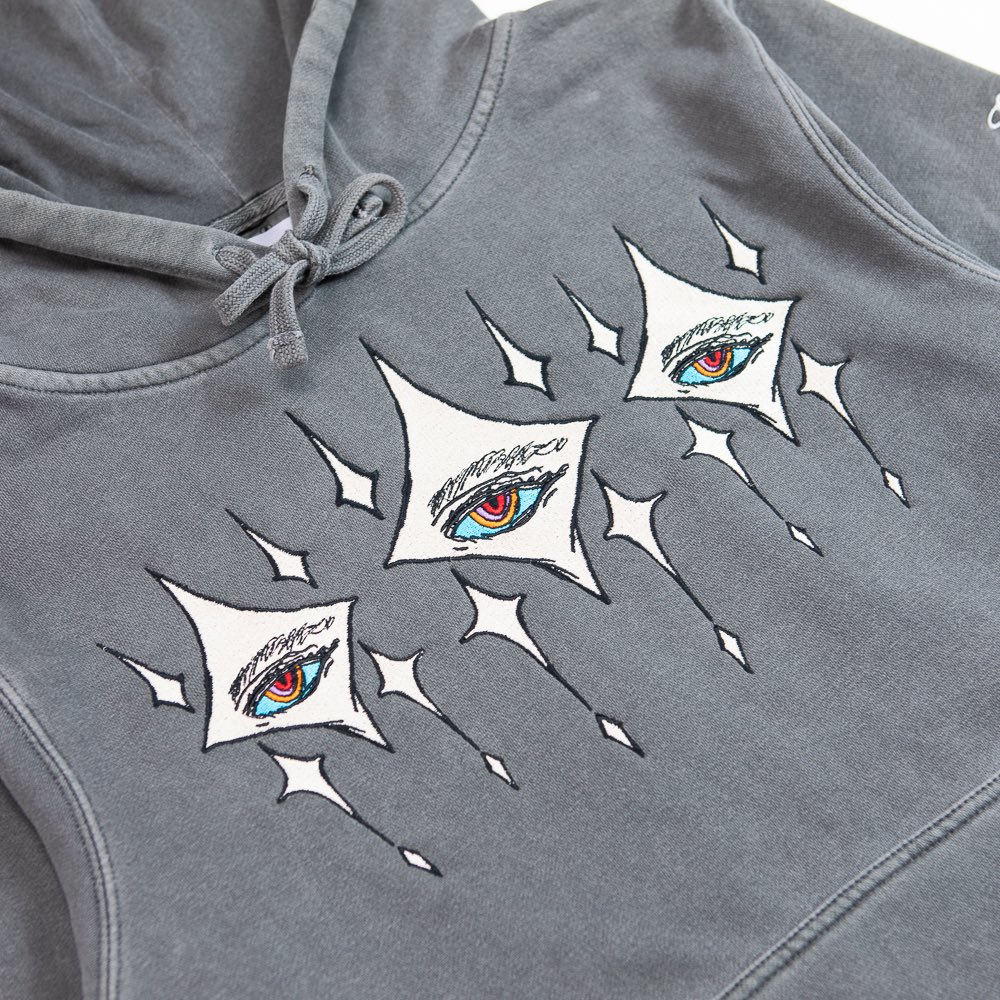 N U E V A tweet media