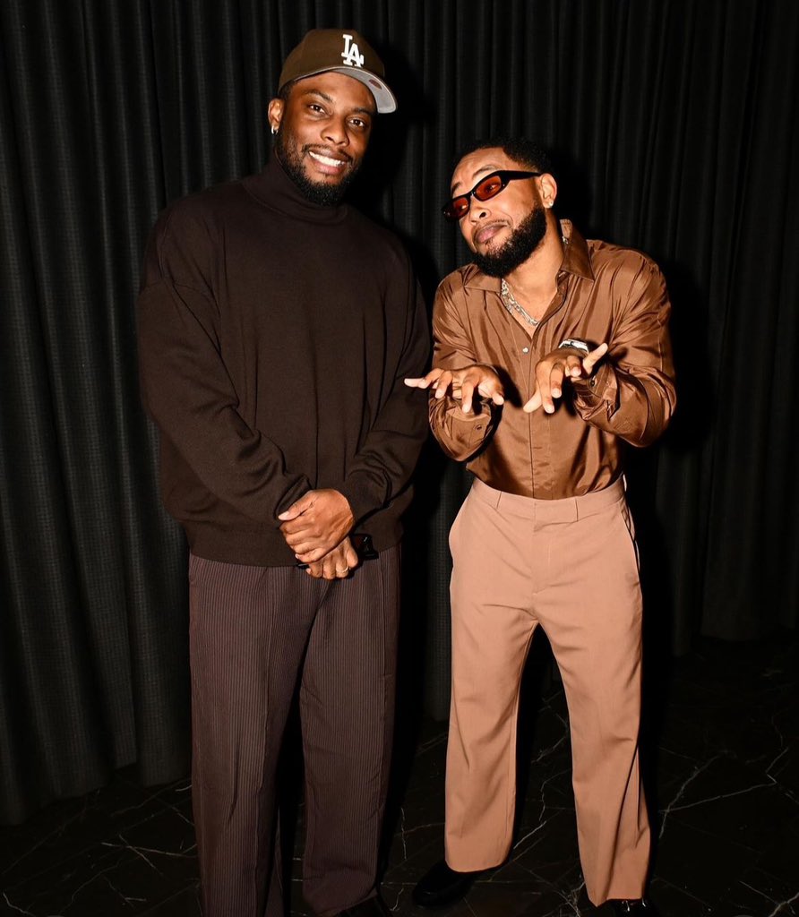 EscapeTracks tweet media