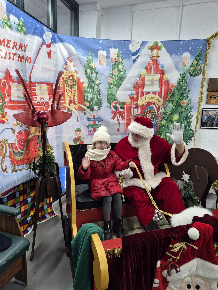 Mrs Toland tweet media