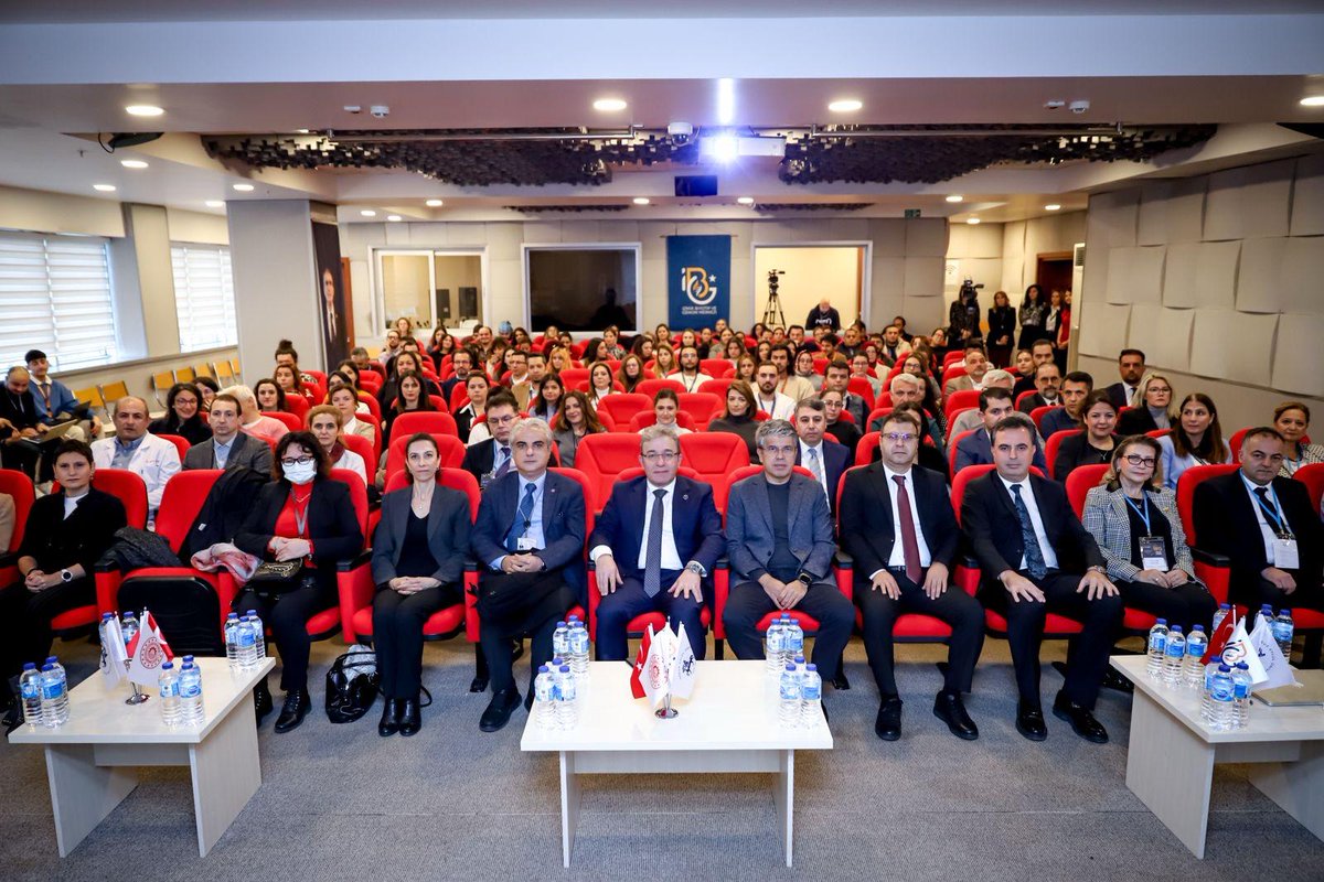 Dokuz Eylül Üniversitesi tweet media