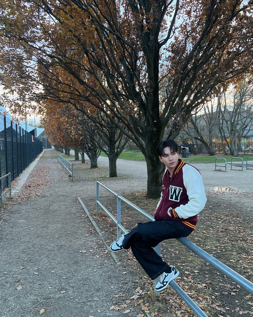 mmaxmaxxxx's tweet photo. just chill ����🍠 #mmaxmax https://t.co/XhkGBLMG0Q