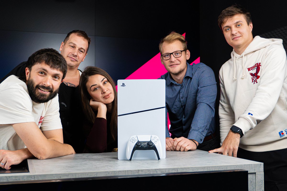 One of our goals is to prove esports is more than just a game, and with PlayStation's support, we’re doing just that! 
A huuuge thanks to the PlayStation team for helping make the third season of #TEC24 the best one yet! 📷🔥

#TEC24 #PlayStation #PS5