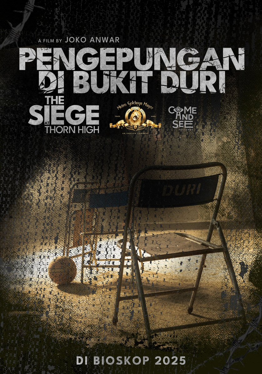 jokoanwar's tweet photo. Inilah 4 film produksi Come and See Pictures yang akan tayang bioskop sepanjang tahun 2025-2026.

1. Pengepungan di Bukit Duri (The Siege at Thorn High). Drama/Action/Thriller. Penulis/Sutradara: Joko Anwar. Tayang 2025.

2. Legenda Kelam Malin Kundang (Smothered). Drama/Misteri. Sutradara: Rafki Hidayat dan Kevin Rahardjo. Penulis: Joko Anwar, Aline Djayasukmana, Rafki Hidayat. Tayang 2025.

3. Perkasa Seperti Air (Mighty Like Water). Fantasi/Keluarga/Coming-of-age. Penulis dan sutradara: Joko Anwar. Tayang 2026.

4. Ghost in the Cell (Hantu Dalam Sel). Horor/Comedy. Penulis dan sutradara: Joko Anwar. Tayang 2026.