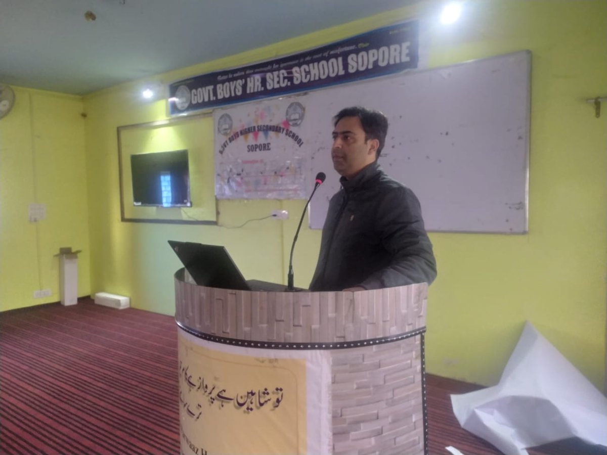 DIET_BARAMULLA's tweet photo. The phase 3 of FI Training in progress at BHSS Sopore,in District Baramulla in J &amp; K. Newly inducted FI's little hesitant initially are now confident to contribute!
@EduMinOfIndia @Ncert @parakh_ncert @sakinaitoo @DCBaramulla @JKSamagra @indranibhaduri @RameezSudhan @asifshahgeo https://t.co/2mASMk46CK