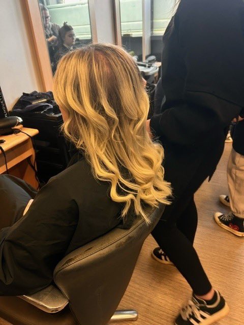 JET Academy tweet media