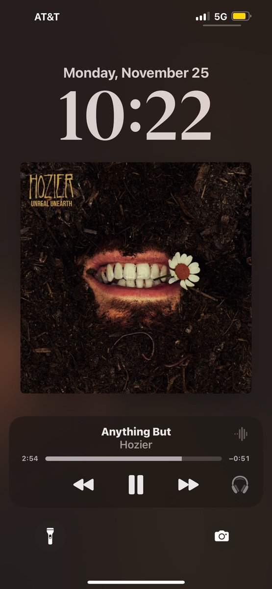 i can’t stop listening to this song