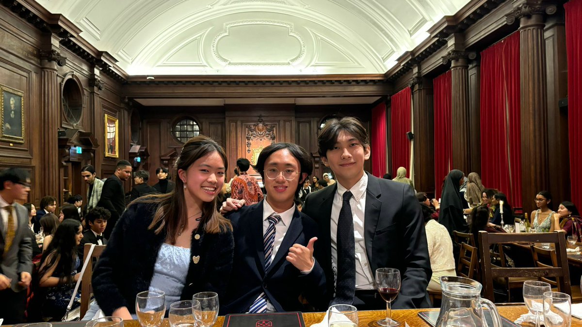Last week Somerville hosted its fourth annual BAME formal, welcoming guests from across the University to celebrate the cultural diversity in our college and beyond. Well done to our BAME officers Conan and Amrit for organising such a successful event!