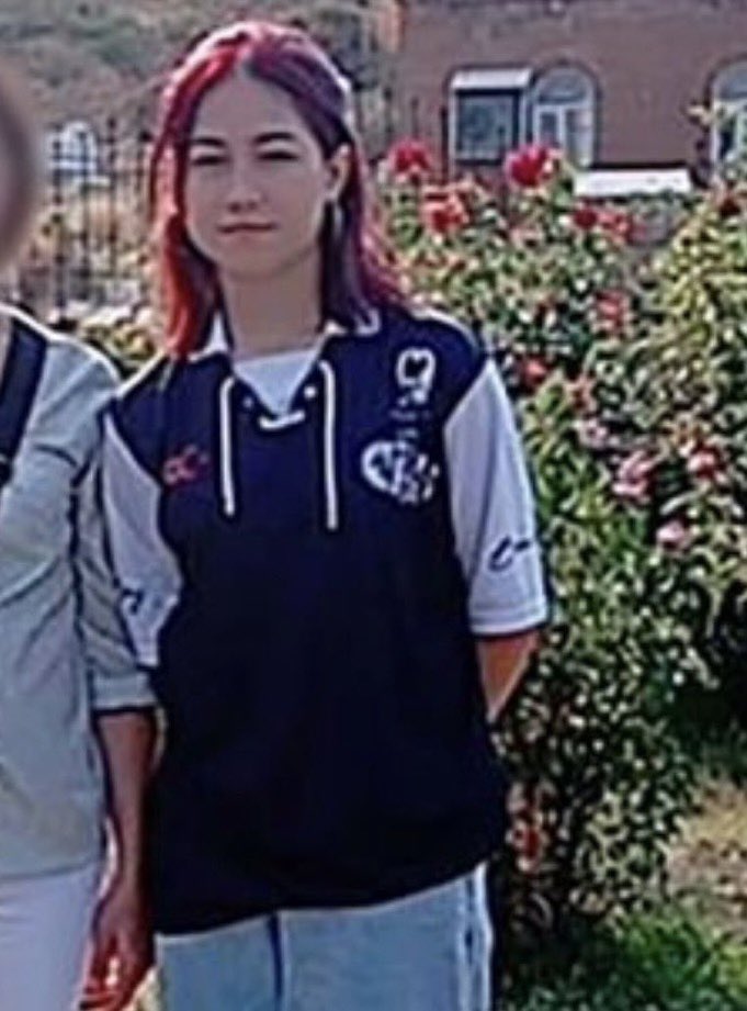 🆘Acil
🚨Van’da kaybolan 16 yaşındaki #HilalBüyüksaraç tan 4 gündür haber alınamıyor.
🚨Osmaniye'den Van'a gelen depremzede ailenin 16 yaşındaki kızını yazın/sorun

 #HilalBüyüksaraçNerede