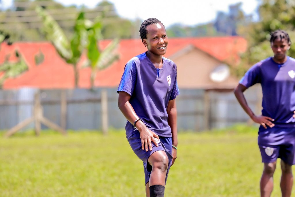 She Maroons Football Club (@shemaroonsfc) on Twitter photo 📸
Ladies at work 😄
Monday ☑️
<a href="/jbyabs/">Johnson Byabashaija</a> #SMARFC
<a href="/OfficialMaroons/">Maroons FC - Official</a> <a href="/IKizza/">Immaculate Kizza</a> <a href="/Jafaith12/">APIO FAITH</a> <a href="/ShakiraNagudi/">Shakira Nagudi</a> ♥️ 📸
Ladies at work 😄
Monday ☑️
<a href="/jbyabs/">Johnson Byabashaija</a> #SMARFC
<a href="/OfficialMaroons/">Maroons FC - Official</a> <a href="/IKizza/">Immaculate Kizza</a> <a href="/Jafaith12/">APIO FAITH</a> <a href="/ShakiraNagudi/">Shakira Nagudi</a> ♥️