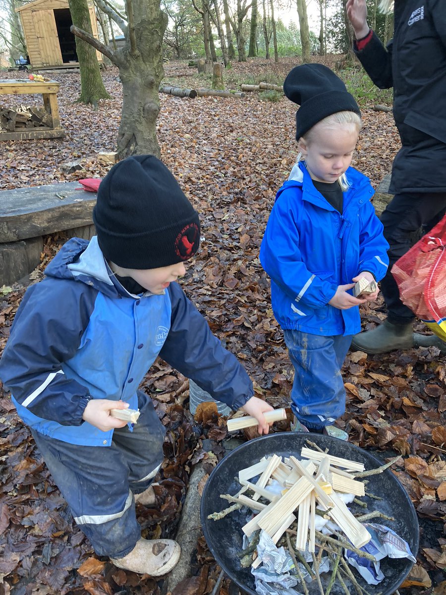 PipersForestSch's tweet photo. Reception made their first fire today. They were excellent at building the waffle, arranging the kindling and using the fire strikers successfully! π₯ππ»
#eyfs #firelighting #outdoorlearning https://t.co/Z7oaDpPw5B