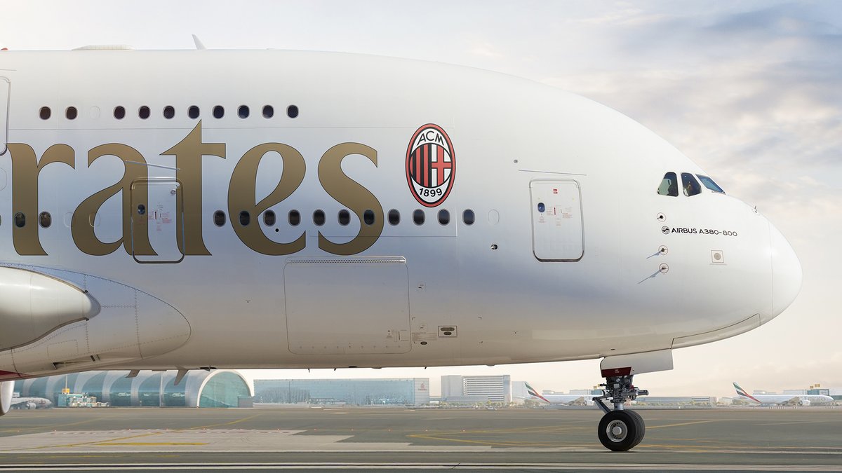 emirates's tweet photo. Forza Milan! ♥️🖤

To celebrate @ACMilan's 125th anniversary, we've unveiled a special A380, taking off this week to celebrate with Rossoneri fans around the world. https://t.co/4djXp3tuJ1 https://t.co/pN0NgIdDfn