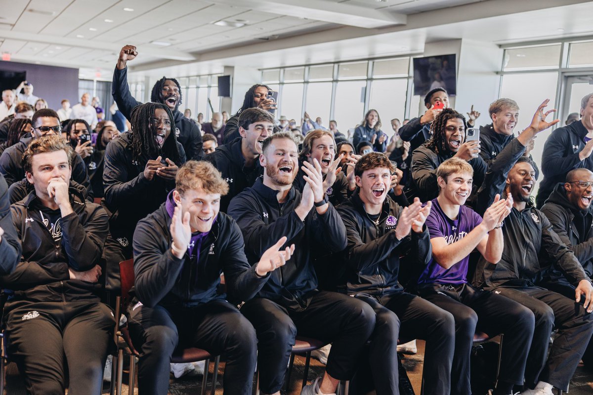 ACUsports's tweet photo. 𝐌𝐞𝐦𝐨𝐫𝐚𝐛𝐥𝐞 𝐌𝐨𝐦𝐞𝐧𝐭𝐬 𝐌𝐨𝐧𝐝𝐚𝐲

We are so thankful for everyone who came out to support us during the selection show yesterday!! We are so excited to continue writing history and making this football season unforgettable! 

Don’t forget to come catch your Wildcats at home this Saturday as they face Northern Arizona for the first round of the FCS playoffs! Get your tickets today at https://t.co/04XOXuQWX5!

#Thankful30 | #GoWildcats