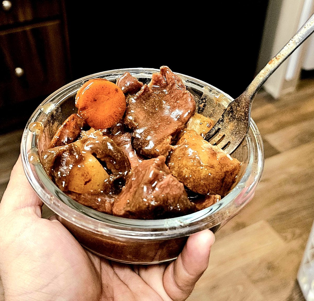Joey_Hudy's tweet image. Just made a modified Chinese dish that my wife, who usually hates Chinese food, actually loves! #FusionCuisine #HomemadeChinese #CulinarySuccess #CookingAdventures #FoodieExperiment #WifeApproved #FoodInspiration #RecipeOfTheDay #FoodLovers #Yummy #Delicious