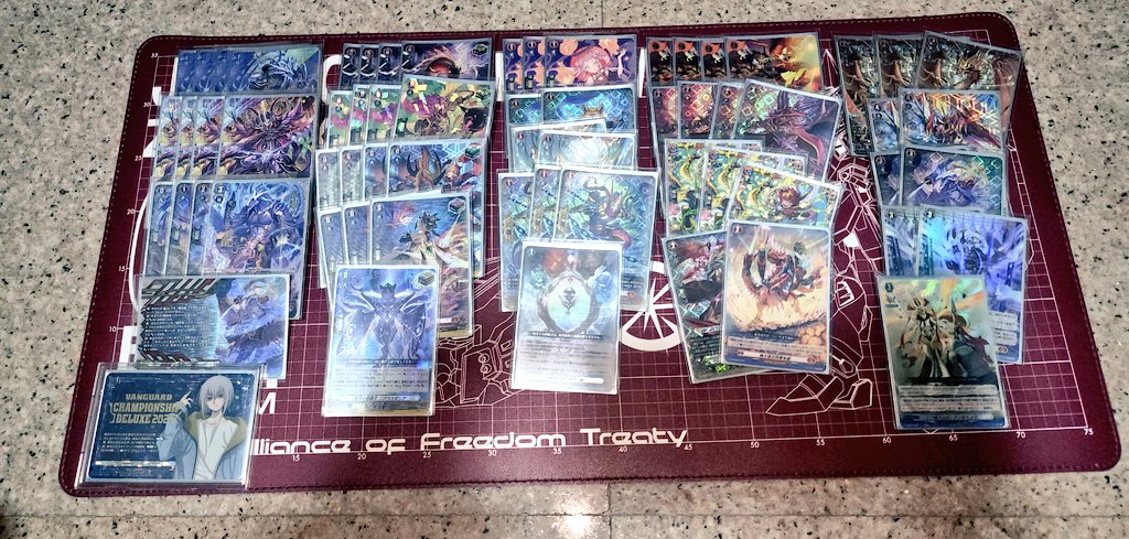 TTZ Weekly Tourmey 24 Nov
Went 3-1 with Shira 
Final Placing: 3th

R1 Bye lol
R2 Retry L
R3 Messiah W
R4 Vagra W 

List is not bad but not optimal.
Still need to make certain changes to it. 
Glad that shira is back to shihai all! 

#VGtopdecks