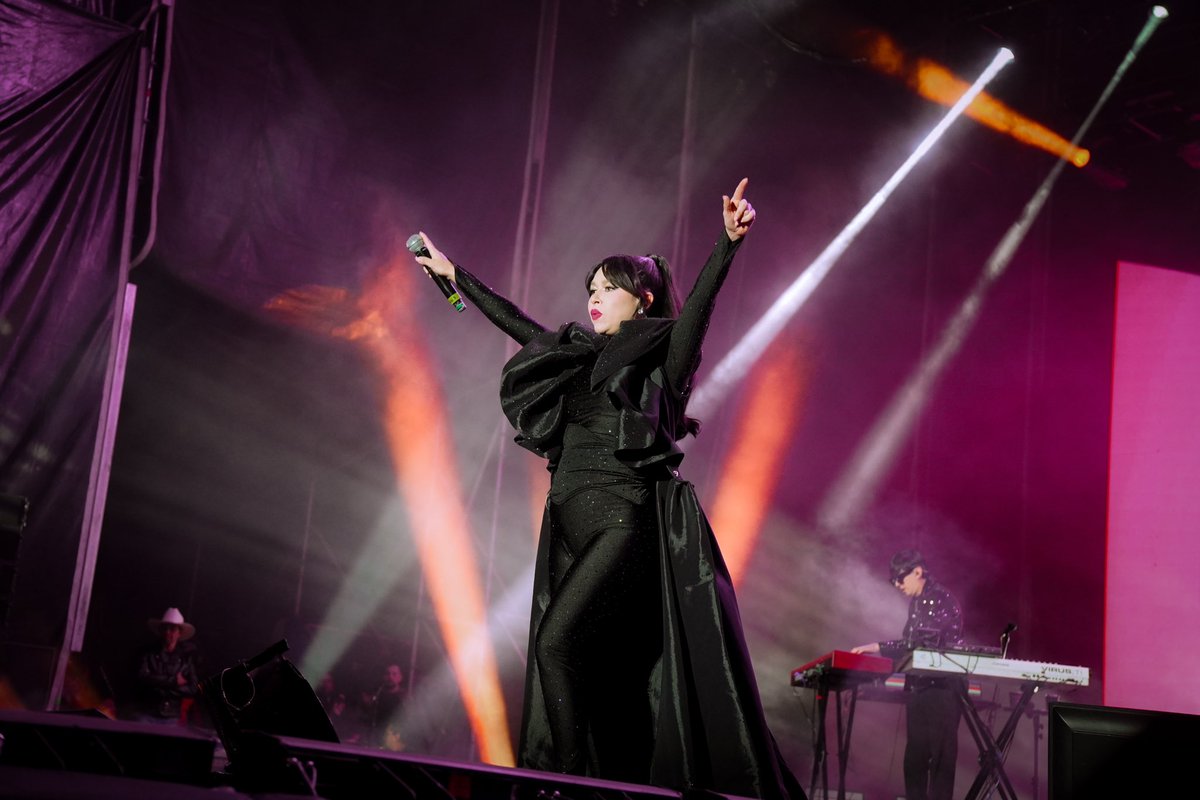 MundoIndieMx's tweet image. Belanova en su regreso a #Puebla siendo parte de #TecateComuna 💕